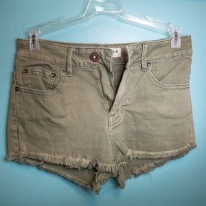 Pacsun army green shorts